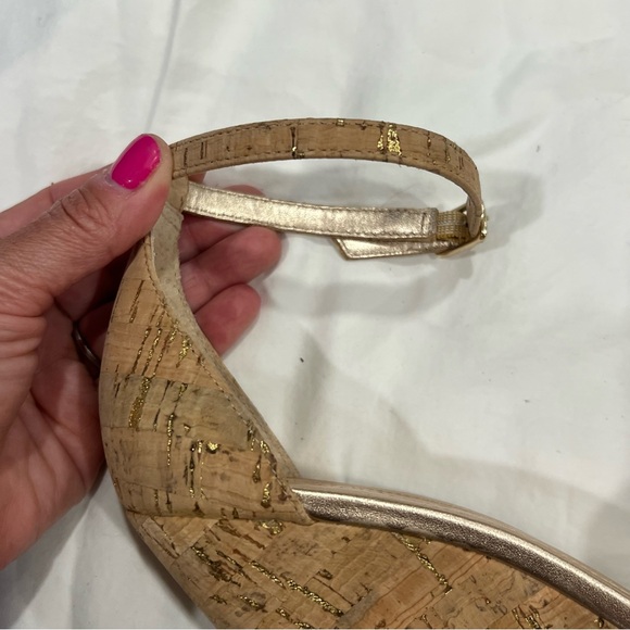 Lilly Pulitzer size 10 Bridgette Wedge cork gold ankle strap sandals dress shoe - Picture 13 of 16